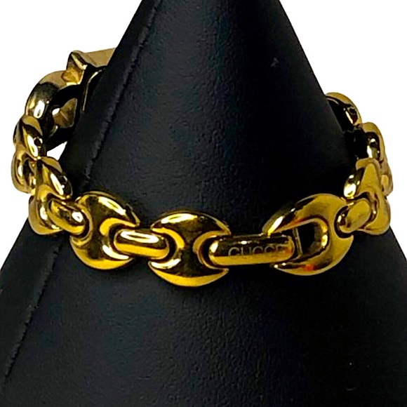 Vintage GUCCI Gold Plated Ladies Swiss Made Dress Watch 1800L - Picture 8 of 17